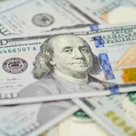 Noticias del precio del dólar en Colombia y TRM hoy, 1 de abril de 2024: valor de la divisa inició mes con alza y así cerró este lunes.