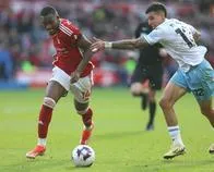 Selección Colombia: Daniel Muñoz recibió premio de Crystal Palace en Inglaterra