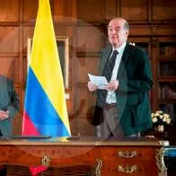 Continuidad de Álvaro Leyva como canciller es analizada por el Gobierno