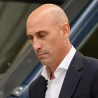 Detienen a Luis Rubiales en su llegada a España después de viaje a República Dominicana: detalles y video