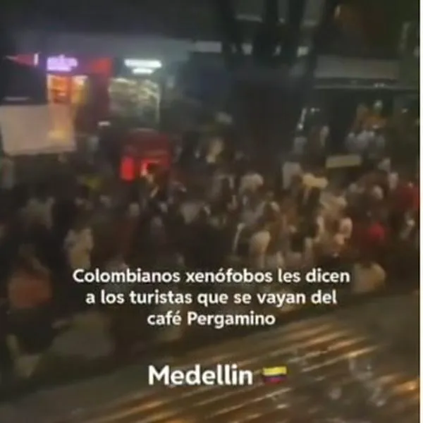 "No los dejaron ni tomar café": Turistas extranjeros son sacados de un establecimiento en El Poblado, Medellín