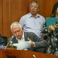 Ministro de Salud fue citado a una audiencia en la Corte constitucional para hablar de los pagos al sistema de salud.