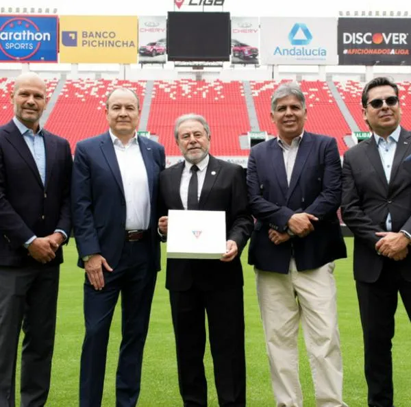 Liga de Quito hizo oficial el patrocinio de Terrawind, empresa que también patrocina a Millonarios FC.
