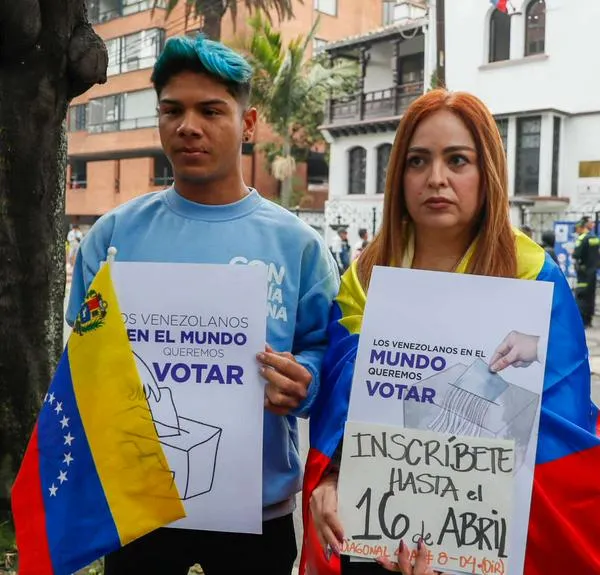 Venezolanos en Colombia denuncian que no los dejan inscribirse para votar