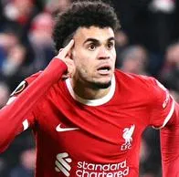 Luis Díaz, que hizo asistencia hoy con Liverpool en 3-1 ante Sheffield en Liga Premier