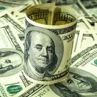 El dólar completó este jueves una nueva jornada de reducciones en Colombia y analistas explican si podría llegar a los $ 3.500.