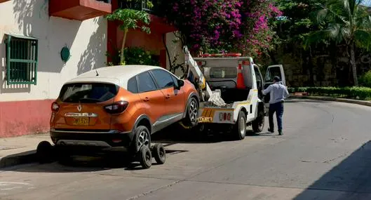 Foto de vehículo llevado a patios, en nota de cómo saber dónde está el carro si lo llevo la grúa en Bogotá.