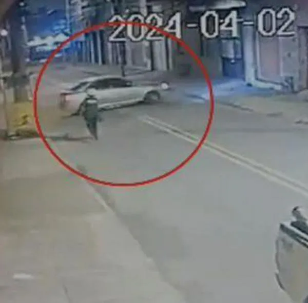 Capturaron a hombre que se robó camioneta con menor abordo en Bogotá: hay video