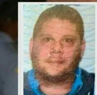 Descubren el paradero de Timothy Alan Livingston, estadoundense hallado con 2 niñas en un hotel de Medellín. El hombre tiene orden de captura. 