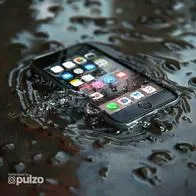 Muchas veces por descuidos humanos se suelen caer los celulares al agua. Sin embargo, se cree que esto se cura con metiéndolo al agua, pero no es así.