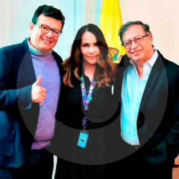 Hollman Morris y Nórida Rodríguez junto a Gustavo Petro. La viuda de 'Toto' Vega arremetió contra el cercano al presidente y dice que la sabotearon en RTVC