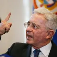 Álvaro Uribe dice que lo acusan sin pruebas en caso que lo tiene en juicio