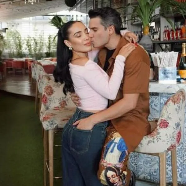 El cantante 'Pipe' Bueno y Luisa Fernanda W, 'inlfuencer', presumieron en redes sociales su amor y aniversario número 5.
