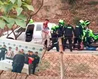 Capturaron a cuatro hombres en Bello a quienes sorprendieron con un conductor de aplicación secuestrado