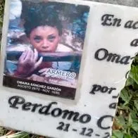Omaira, niña que se hizo reconocida por fallecer en la tragedia de Armero en 1985. Se dice que un cura maldijo al pueblo del Tolima 37 años antes