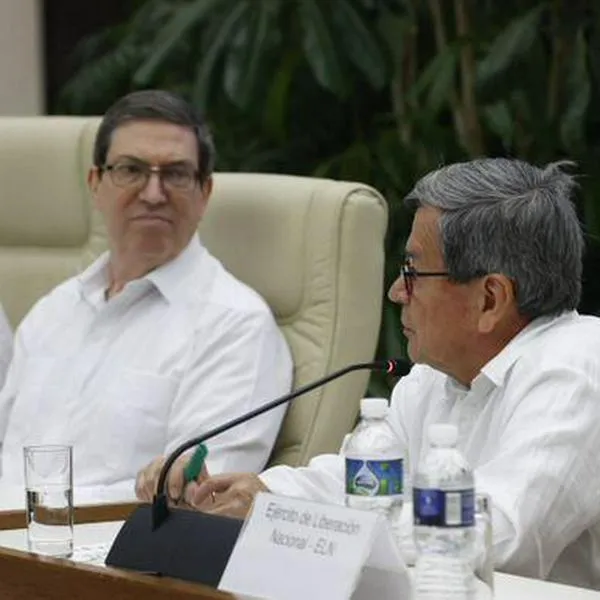 Gobierno colombiano y Eln aplazan reunión extraordinaria en Caracas
