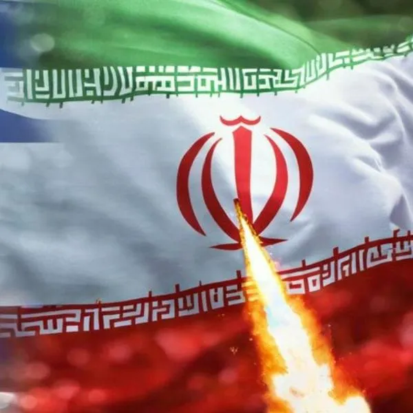 Irán lanza ataque con drones y misiles contra Israel; se desploma precio de Bitcoin
