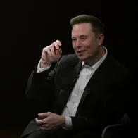Elon Musk, quien presentó chip que devolvería la visión a ciegos.