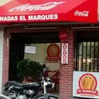 Descubre la historia detrás de Empanadas El Marques, una empresa familiar que comenzó como una pequeña cafetería en Bogotá y ahora se ha consolidado. 