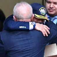 Gustavo Petro, que le regala gorra a Lula da Silva en la Casa de Narilño