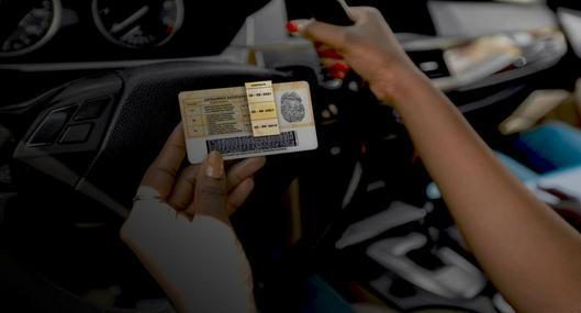 Licencias de conducción 2024: a más de un millón de conductores se les vence