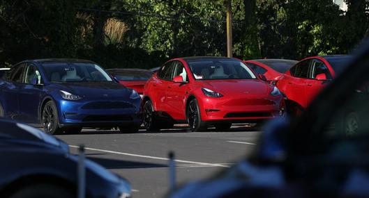 Retiran del mercado casi 4.000 carros de Tesla por problema en el acelerador: detalles y qué pasó