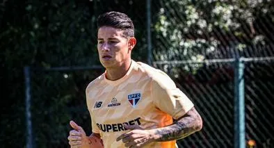 James Rodríguez fue advertido por Luis Zubeldía en Sao Paulo.