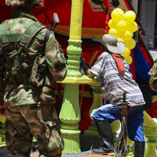 'Clan del Golfo' habría atacado a un vehículo en Antioquia; reportaron 3 heridos