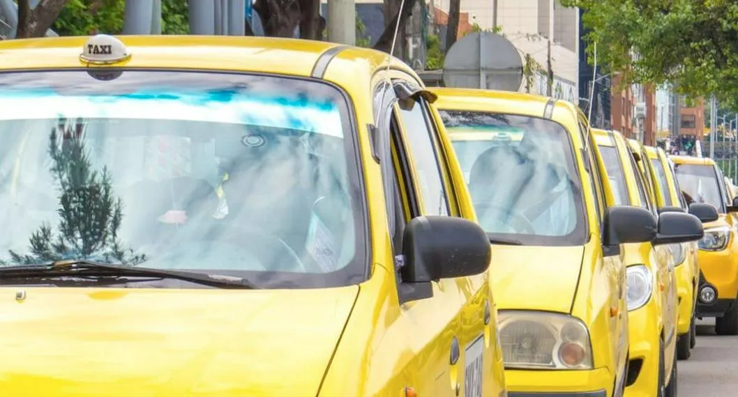 Está listo el subsidio para taxistas por el alza de la gasolina: estas son las condiciones