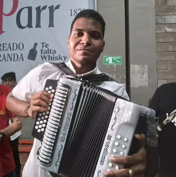 Jerónimo Andrés Villazón es el nuevo rey Aficionado del Festival Vallenato