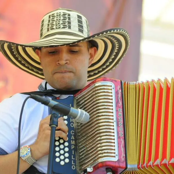 Robaron acordeón de Jaime Luis Campillo en la plaza Alfonso López: compite para ser Rey Vallenato