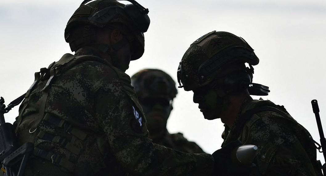 Audios de militares que piden auxilio mientras son atacados por disidencias en Cauca