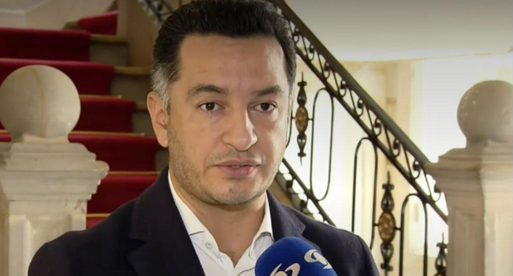 Andrés Idárraga se enteró en entrevista con Noticias Caracol de que Gustavo Petro lo había despedido