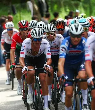 Giro de Italia hoy, quién ganó la etapa 1 y clasificación general EN VIVO