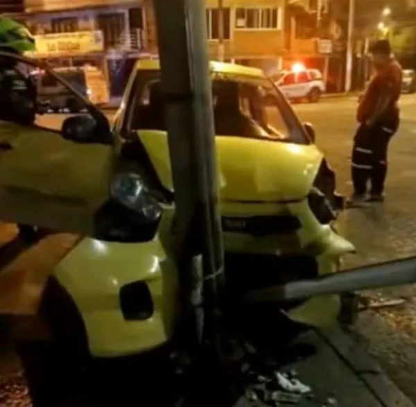 Otro taxista víctima de la delincuencia en Cali, le dispararon y chocó contra un poste