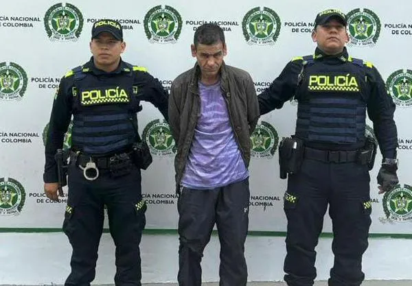 Cayó reconocido ladrón del centro de Ibagué en medio de una persecución