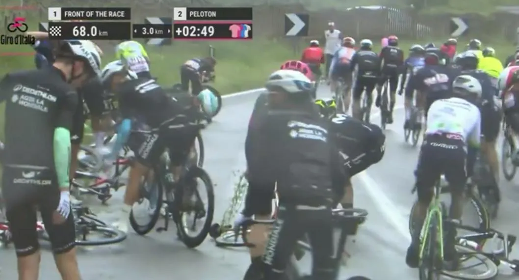 Así fue la caída en la cuarta etapa del Giro de Italia.