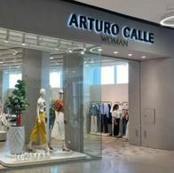 Arturo Calle anunció sorpresa para Día de la madre y estará en todas sus tiendas