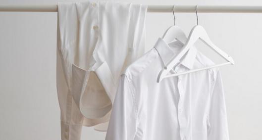 Cómo quitar manchas amarillas de la ropa blanca y cómo evitar que le salgan
