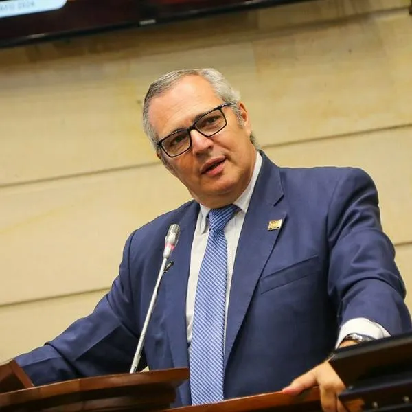 Iván Name, presidente del Senado, se defendió en el Congreso por el escándalo de la UNGRD. Aclaró que es inocente. Conozcas más detalles.