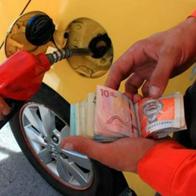Taxistas en Colombia recibirán casi medio salario mínimo por subsidio que les prometió el Gobierno. Así será la entrega a los beneficiarios. 