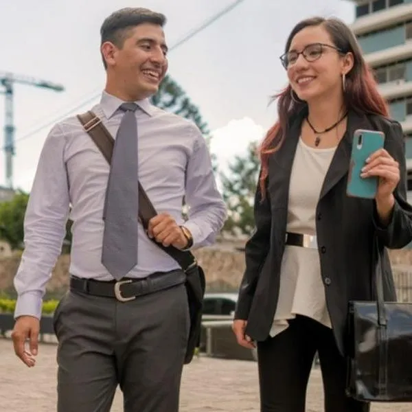 Adecco, multinacional del sector de recursos humanos, está ofreciendo empleo a trabajadores en empresas situadas en Bogotá, Cali y Barranquilla.