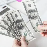 Dólar en Colombia se cotiza casi $ 200 más barato en casas de cambio que el mercado regulado