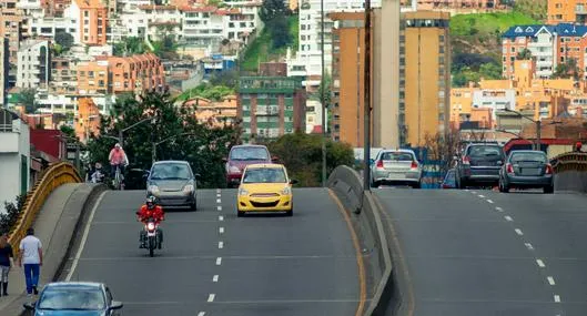 Vía de Bogotá, en nota sobre para qué sirve el carril izquierdo