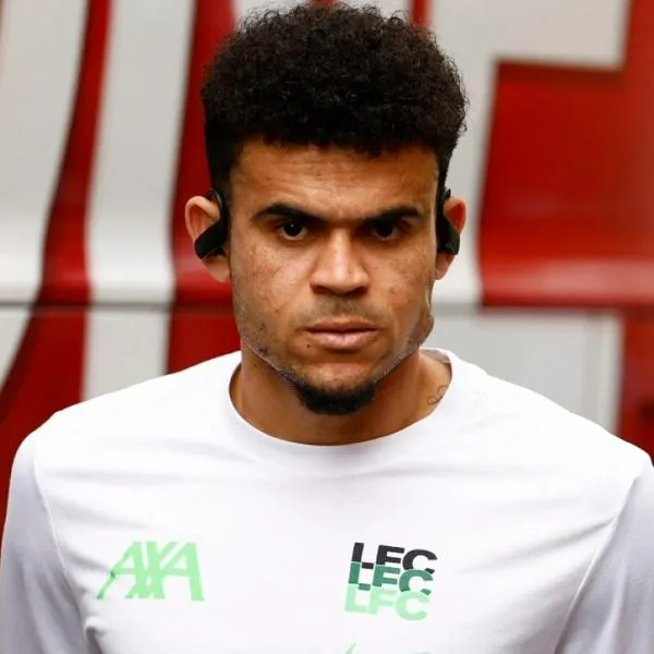 Luis Díaz habló de su futuro en el Liverpool y disipó los rumores que había sobre su salida al Barcelona o al PSG.