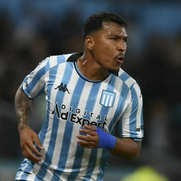 Goles de Roger Martínez en empate de Belgrano vs Racing en Liga Argentina