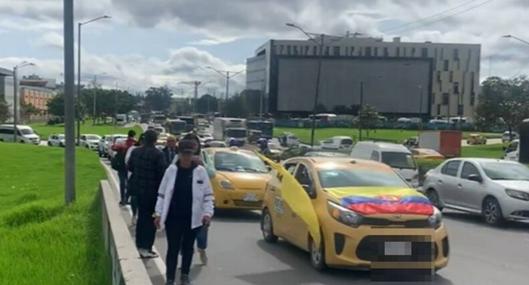 Taxistas en Bogotá anunciaron que tendrán puntos sorpresas en la jornada de marchas en la capital. Podrían hacer planes tortugas. 