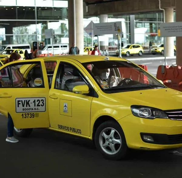 Cómo interponer una queja a un taxista por mal servicio en Bogotá