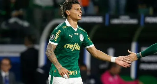 Richard Ríos rompió el arco en Palmeiras vs. Ind. del Valle y marcó golazo en Libertadores