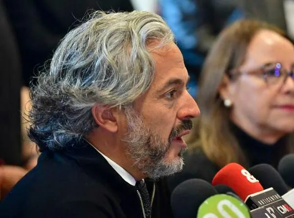 Tribunal de Cundinamarca deja en firme a Juan Daniel Oviedo como concejal de Bogotá